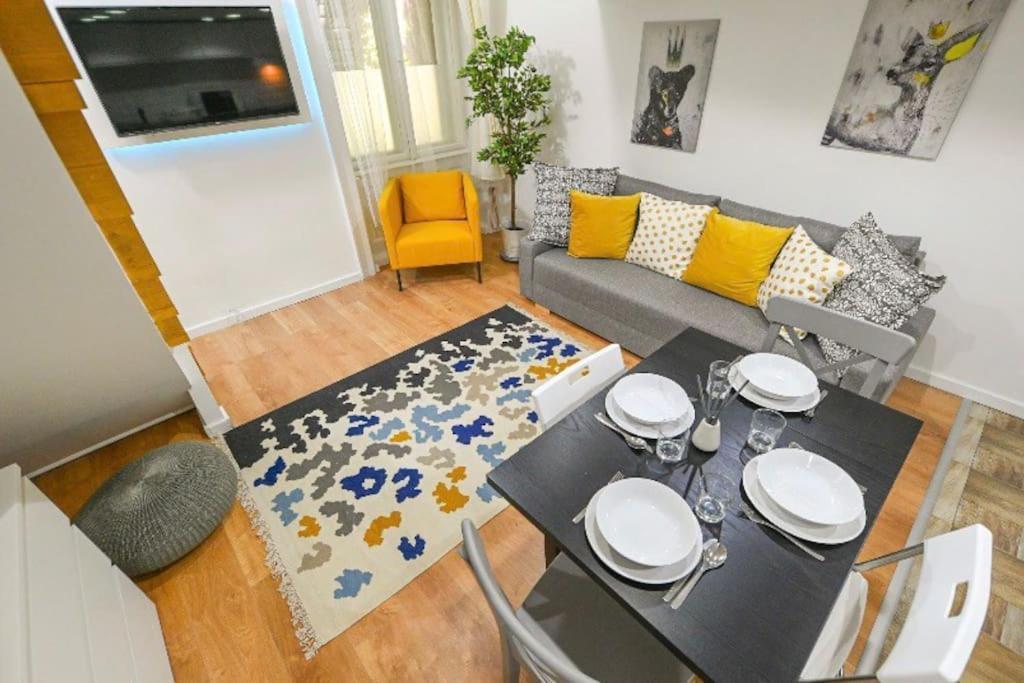 2 Bedroom Flat In Damjanich Str., Hirsch Budapest Exterior foto